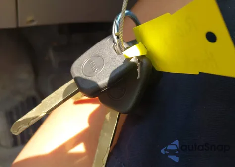 2004 Honda Odyssey Ex-L from USA, damaged, VIN 5FNRL18064B025470